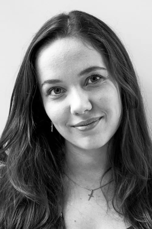 Maria Ehrenberg interpretando a Liisi