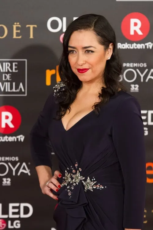 Yon González ha trabajado con María Isasi en 1 ocasiones