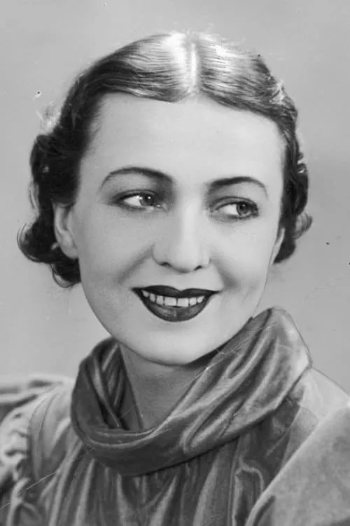 Maria Malicka interpretando a 