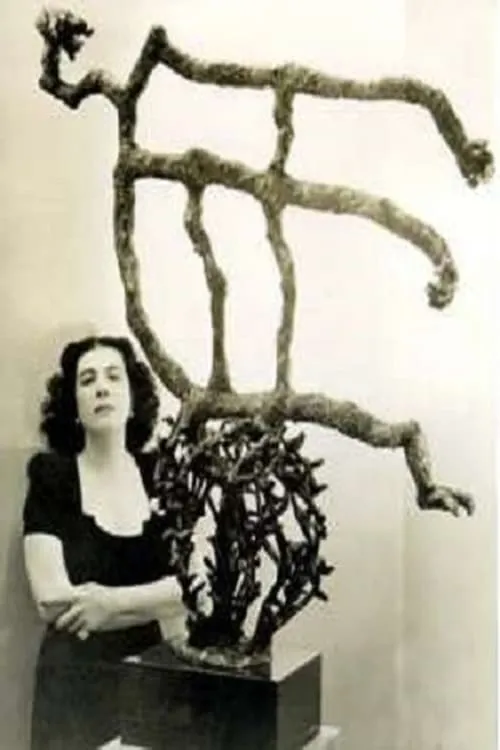 Maria Martins interpretando a Herself