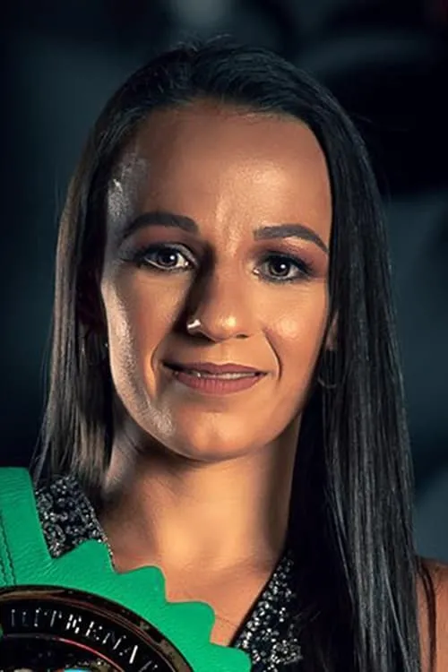 Devon Alexander ha trabajado con Maria Micheo Santizo en 1 ocasiones