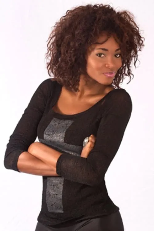 María Nela Sinisterra interpretando a Valentina