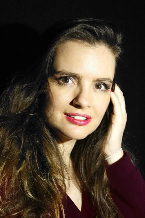 Maria Niklińska interpretando a Ola