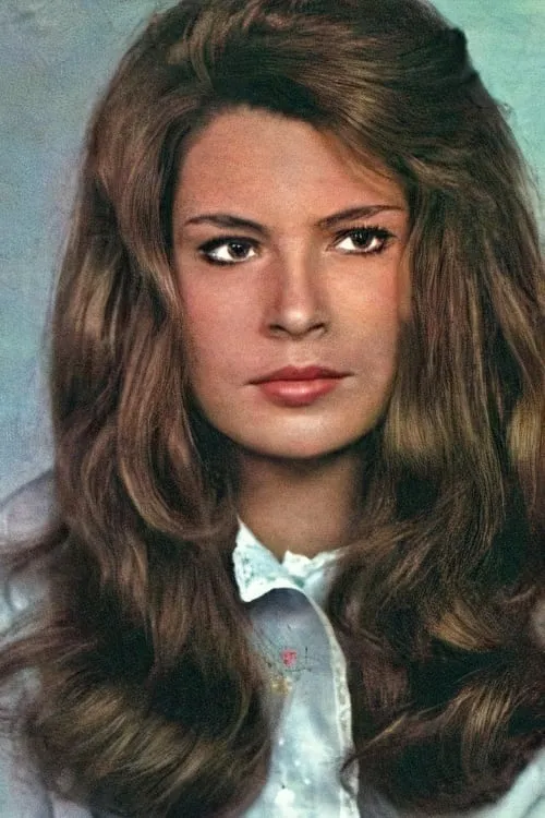 María Teresa Orsini interpretando a Nun