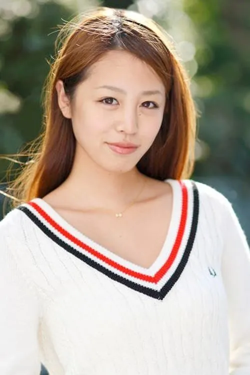 Maria Yoshikawa interpretando a