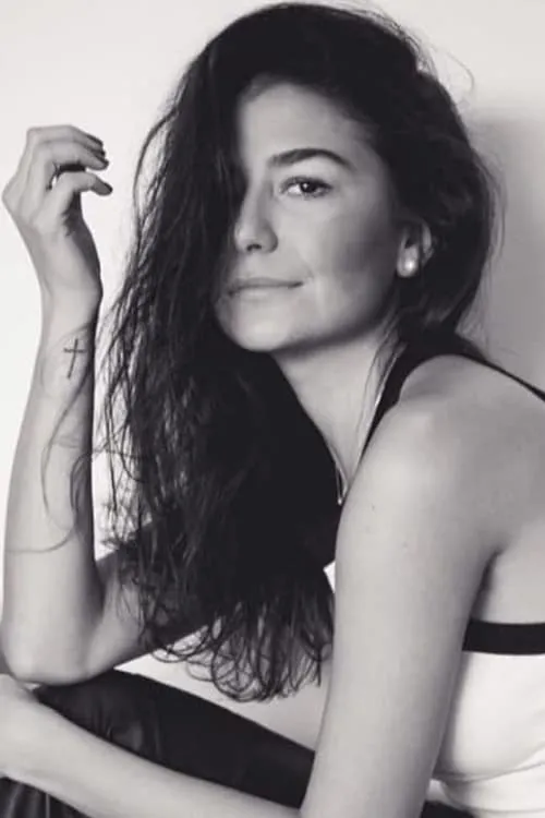 Ana Paula Arantes ha trabajado con Mariana Pizzo en 1 ocasiones