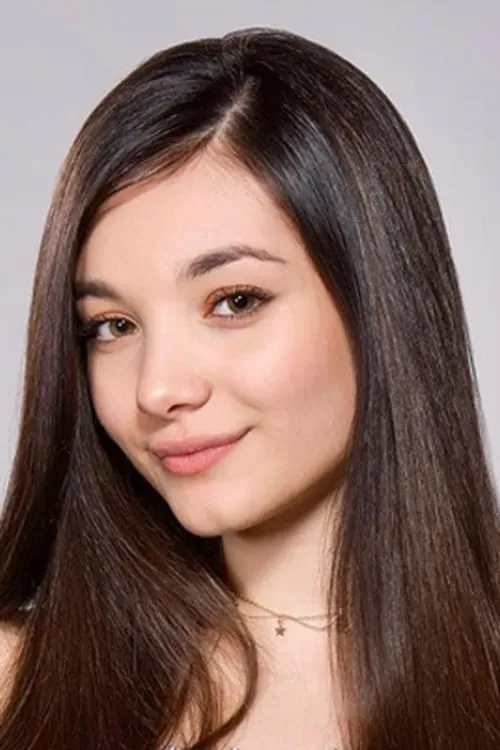 Mariasole Pollio interpretando a Yolanda Giustini