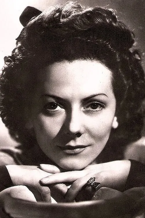 Marie Bizet interpretando a