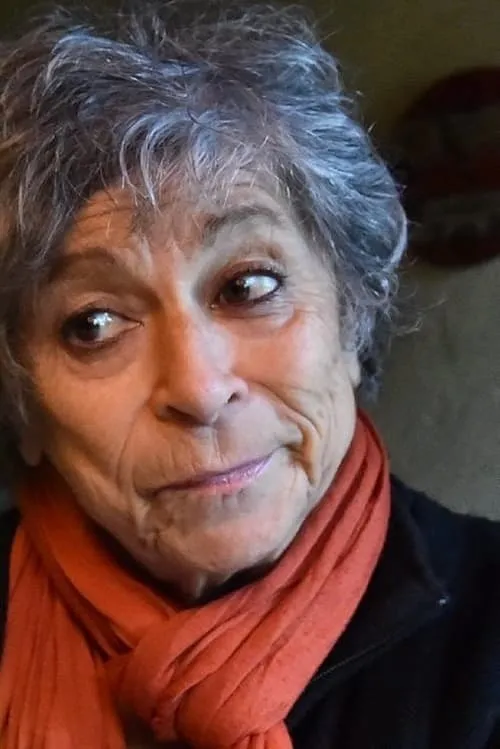 Marta Corton Vinals ha trabajado con Marie-Thérèse Izar en 1 ocasiones