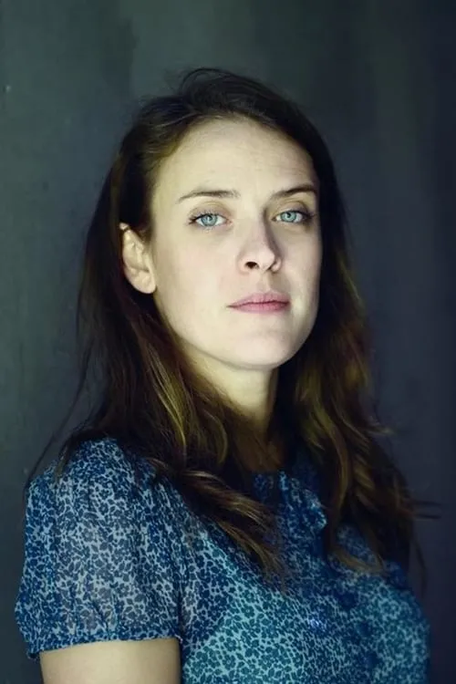 Maxence Chanfong-Dubois ha trabajado con Marie Tirmont en 1 ocasiones