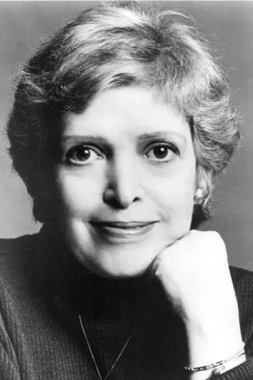 Marilyn Cooper interpretando a Mrs. Pitkin (voice)