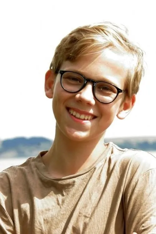 Marinus Refnov — personaje: Charly