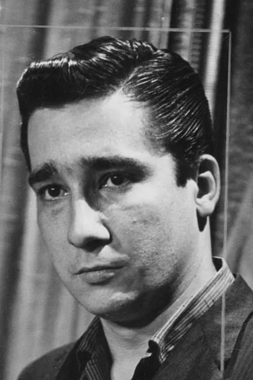 Mario Pabón interpretando a