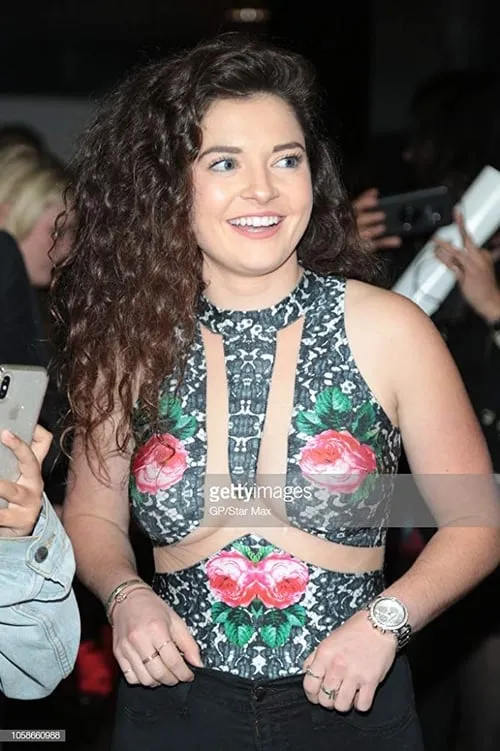 Paul Burt ha trabajado con Marissa Meizz en 1 ocasiones