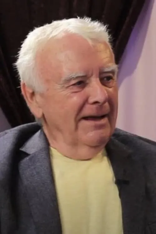 Marc Graue ha trabajado con Mark Elliott en 1 ocasiones