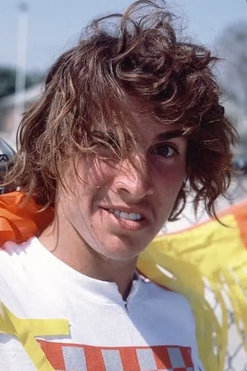 Mark 'Gator' Rogowski interpretando a Himself