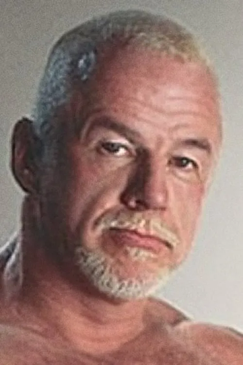 Brett Akers ha trabajado con Mark Magnos en 1 ocasiones