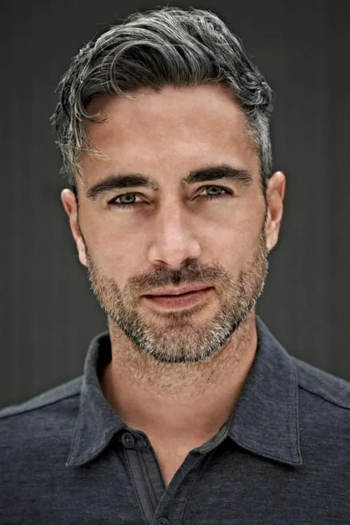 Anthony Ferro ha trabajado con Mark McCullough Thomas en 1 ocasiones