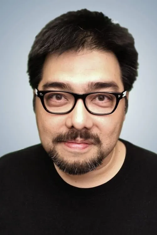 Mark Meily interpretando a