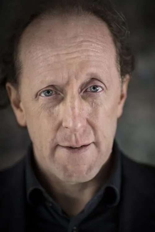 Mark Phoenix en su biografía y filmografía