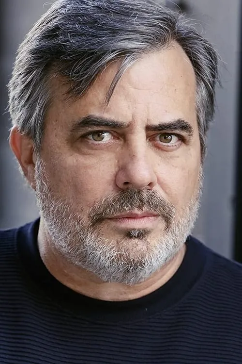 Mark St. James en su biografía y filmografía