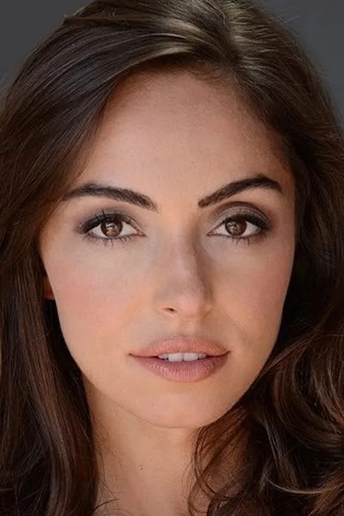 Nathan Douglas ha trabajado con Marlyse Londe en 1 ocasiones