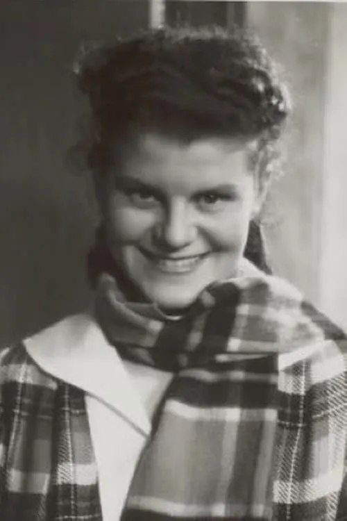 Martha Posno interpretando a Lottie van Meerle