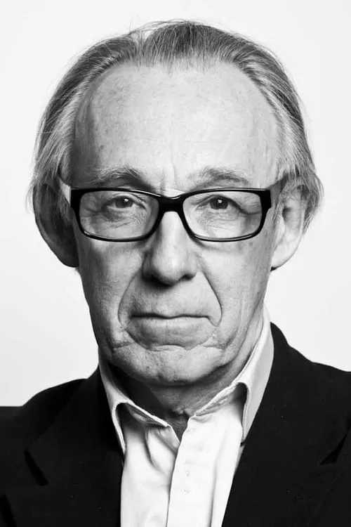 Andrew Byron ha trabajado con Martin Bishop en 2 ocasiones