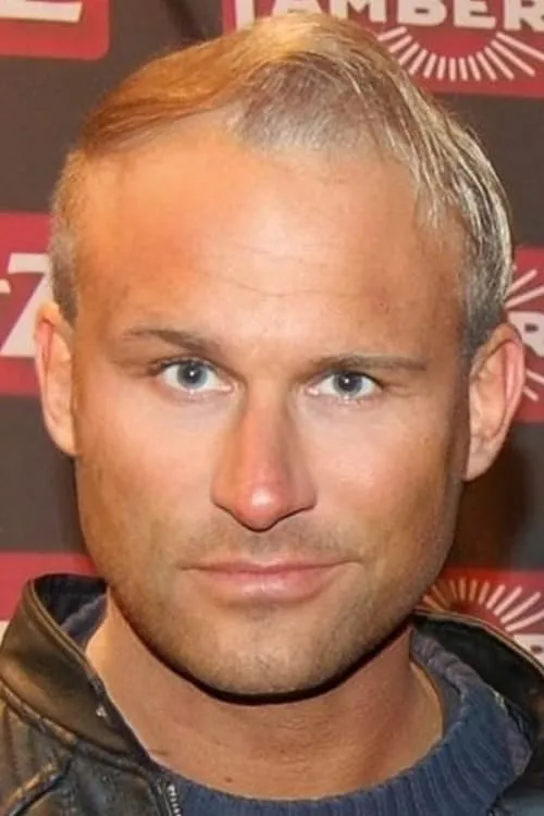 Annika Strauss ha trabajado con Martin Hentschel en 4 ocasiones