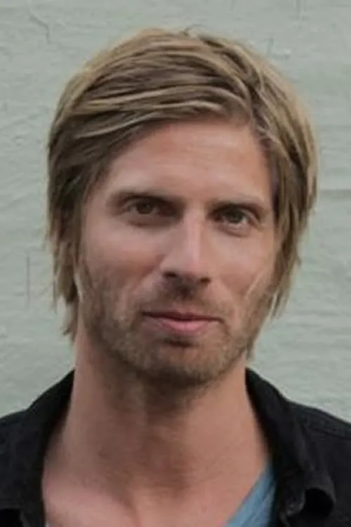 Martin Lund — personaje: Caster