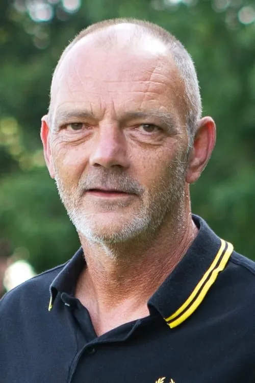 Mike Heithaus ha trabajado con Martin Richardson en 1 ocasiones