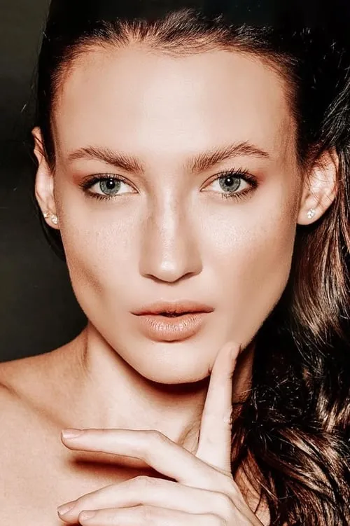 Vlasta Korec ha trabajado con Martina Hekerová en 1 ocasiones