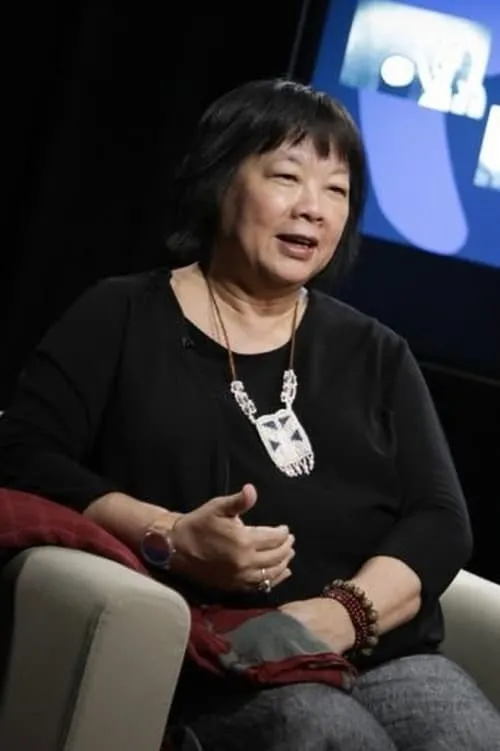 Mary Stephen interpretando a Tourist