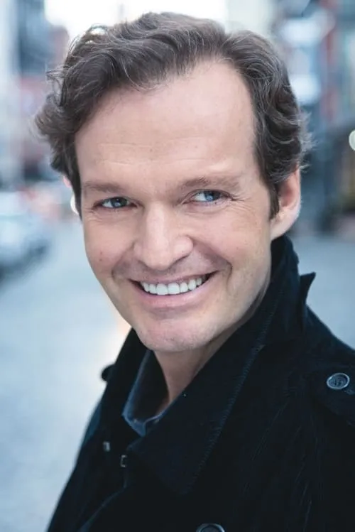 Mathias Sanders interpretando a Cacciaguida