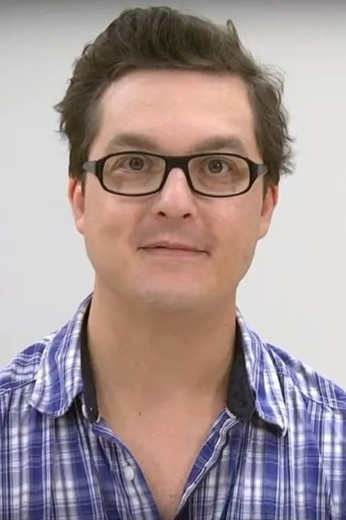 Mathieu Lavoie interpretando a The Patriarch