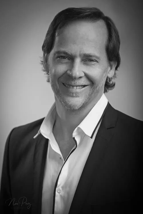 Mauricio Jortack ha trabajado con Matías Martin en 1 ocasiones