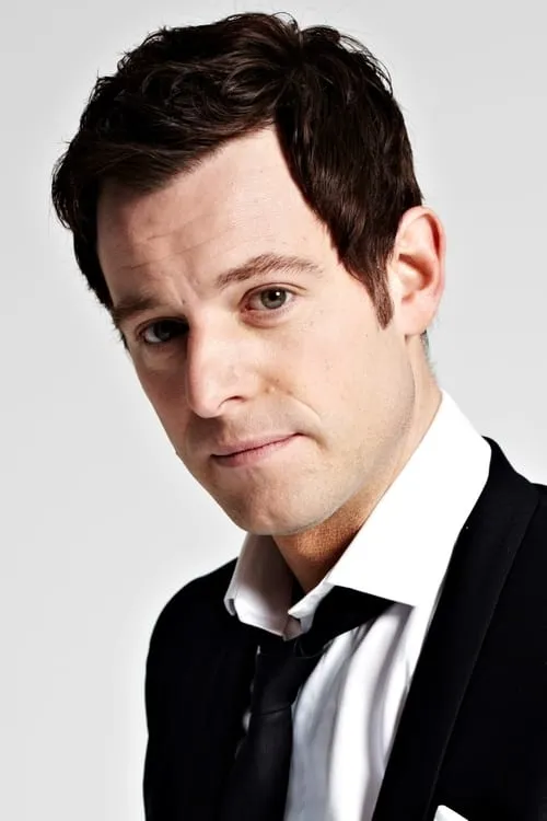 Matt Baker interpretando a Himself