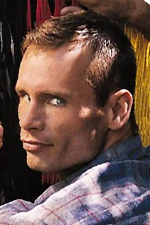 Claro de los Reyes ha trabajado con Matt Cook en 1 ocasiones