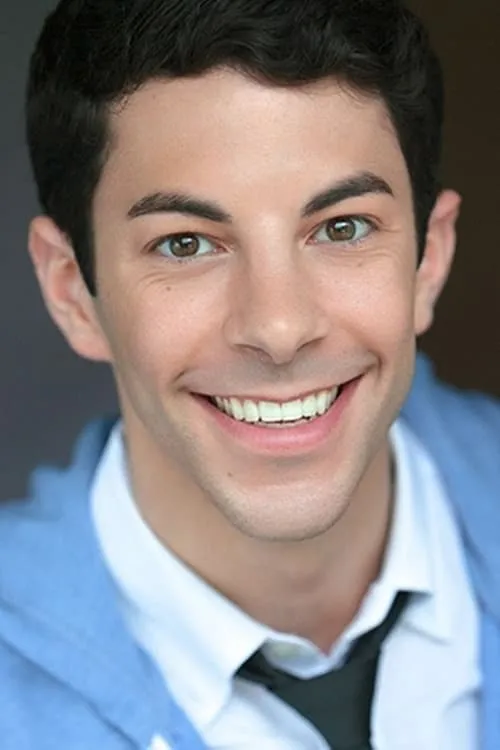 Matthew Bauman interpretando a 