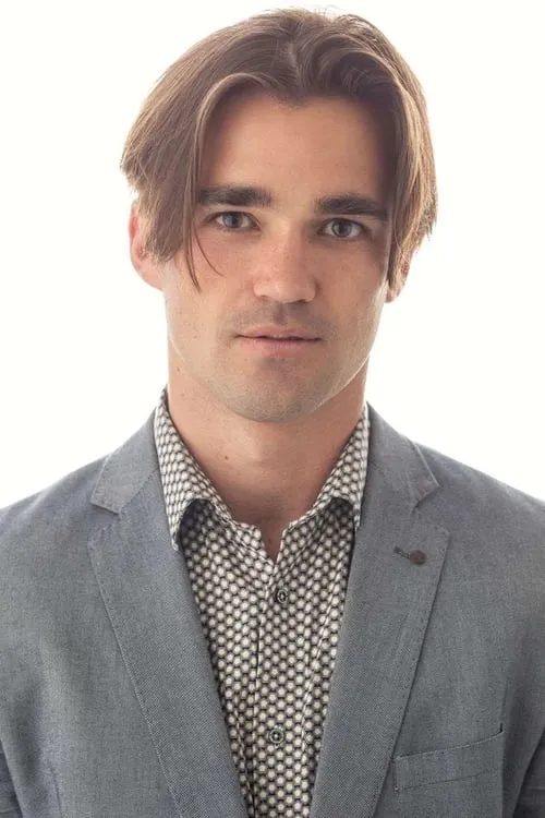 Julie Guio ha trabajado con Matthew Dussler en 1 ocasiones