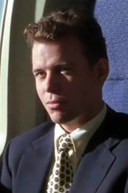 Leo Thompson ha trabajado con Matthew Sharp en 1 ocasiones