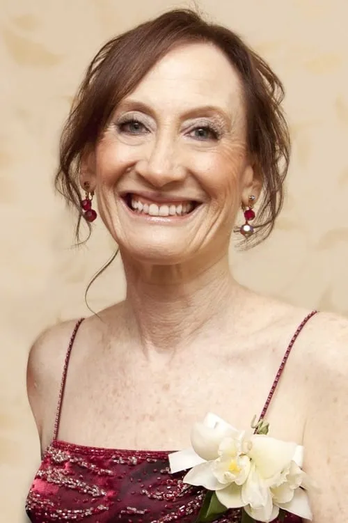 Alex Gaona ha trabajado con Maureen Sue Levin en 1 ocasiones