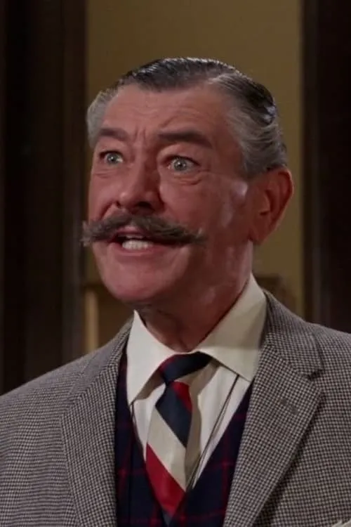 Maurice Dallimore interpretando a J. B. Crotchet