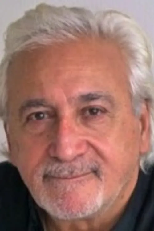 Jean-Denis Scherrer ha trabajado con Maurice Illouz en 1 ocasiones