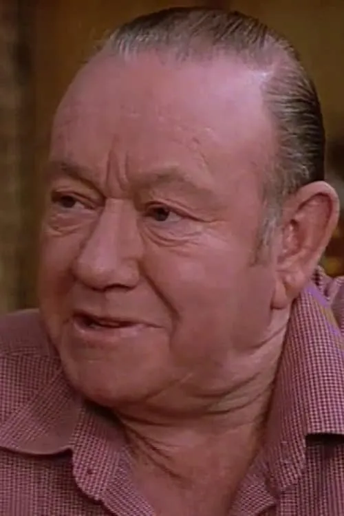 Maurie Fields interpretando a Peter