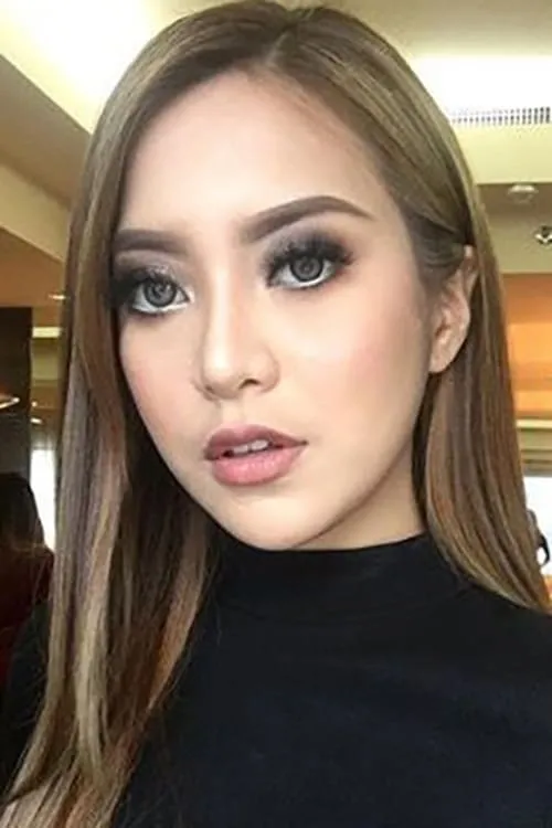 Mawar Rashid interpretando a Cempaka