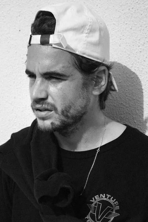 Javier Mendizabal ha trabajado con Max Geronzi en 1 ocasiones