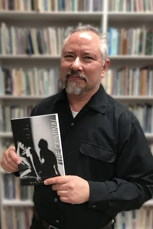 Jen Richards ha trabajado con Max Wolf Valerio en 2 ocasiones