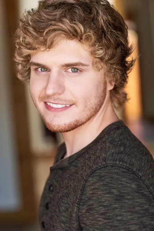 Read MacGuirtose ha trabajado con Maxwell Chase en 1 ocasiones