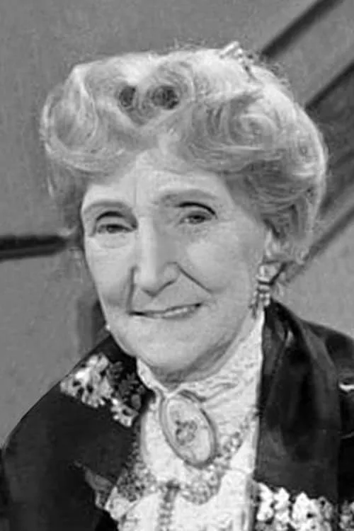 Fred C. Siebeck ha trabajado con May Warden en 1 ocasiones